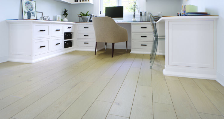 Torlys Laminate – Designed to stand up to real life and look good doing it.